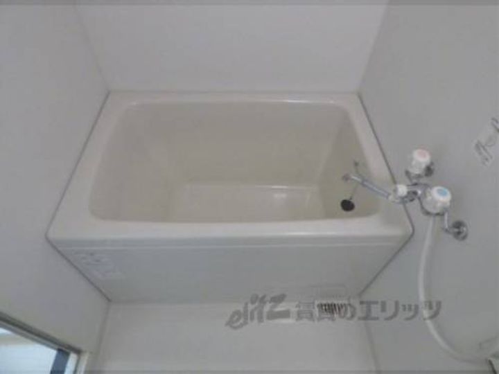 ONマンション403の風呂