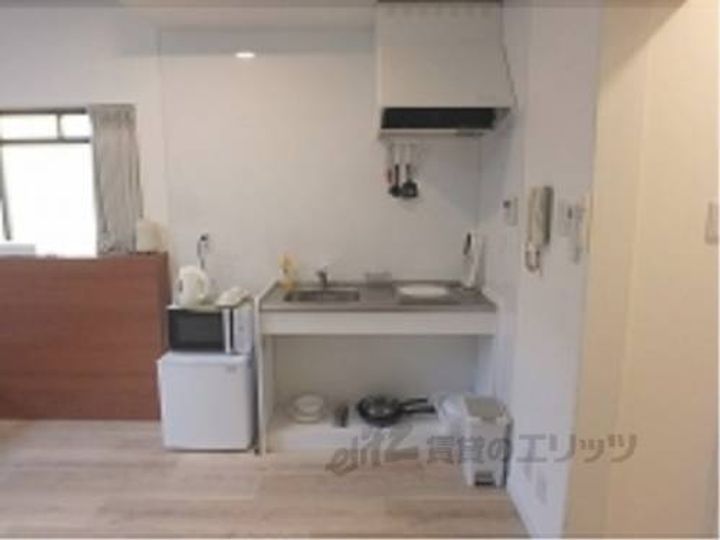 フラワー レジデンス HARE祇園203のキッチン