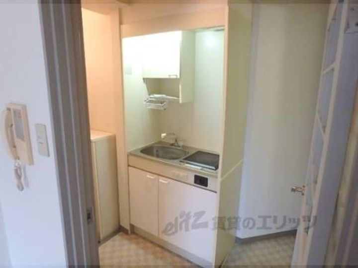 ルシエール四ノ宮403のキッチン
