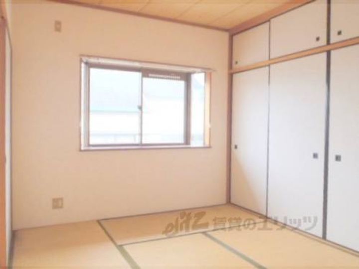 アーバン嵐山?203の寝室