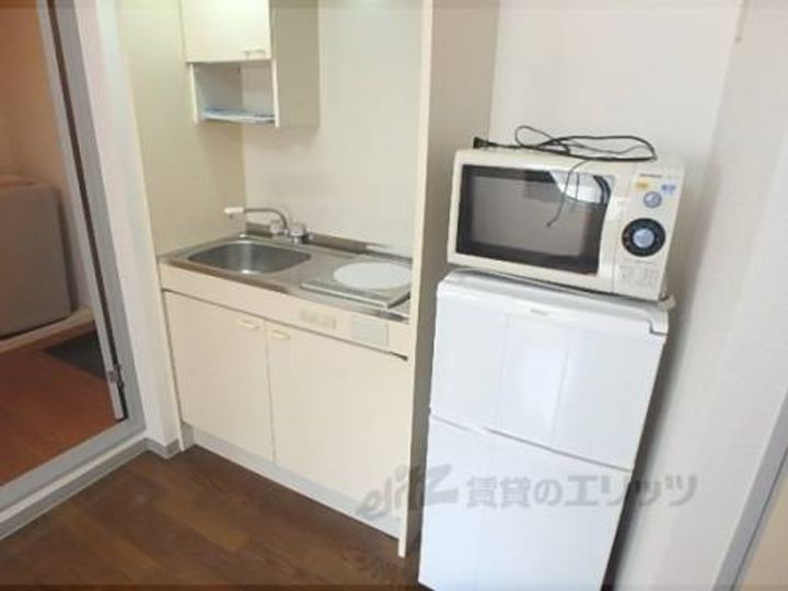 SaaCaddian205のキッチン