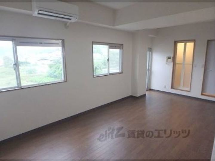 VIP岩屋ノ里208の寝室