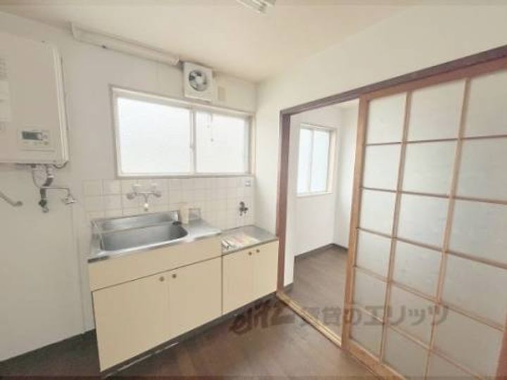 シャトー広見205のキッチン