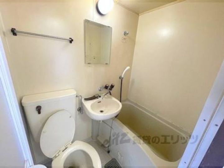 シャトー広見402の風呂