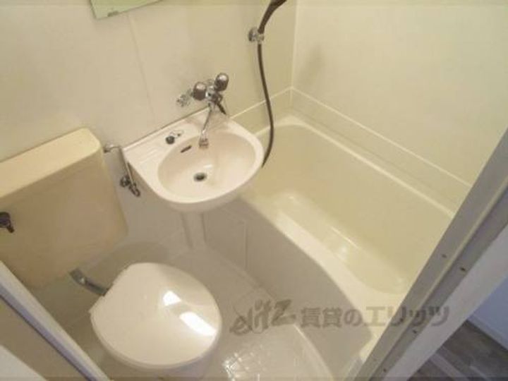 鞍ヶ谷マンション201の風呂