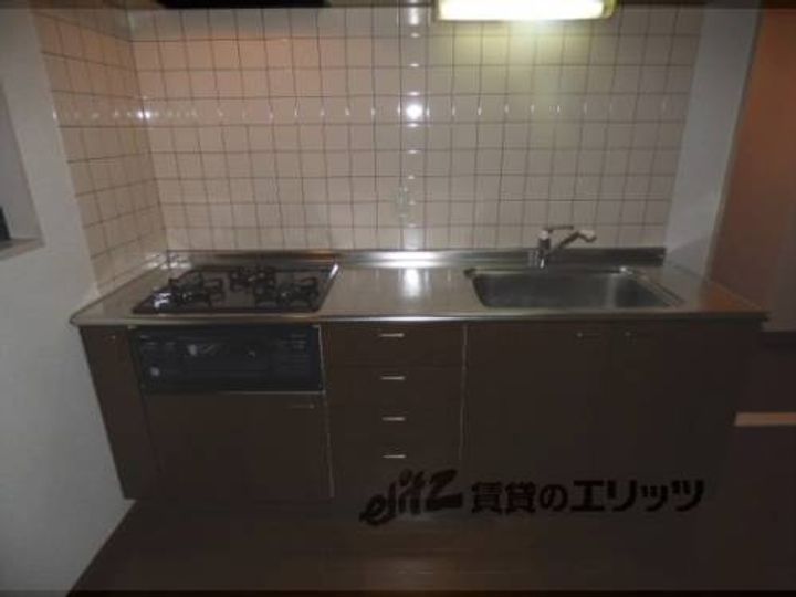 メゾンN&H102のキッチン