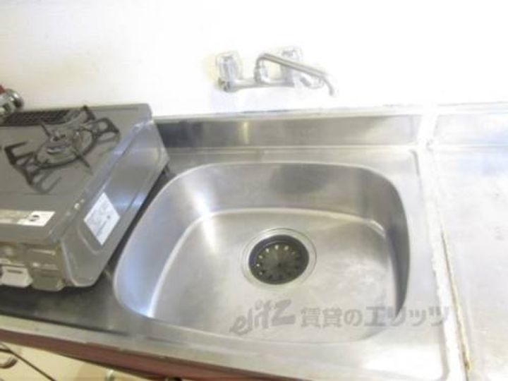 ネオハイム松尾301のキッチン