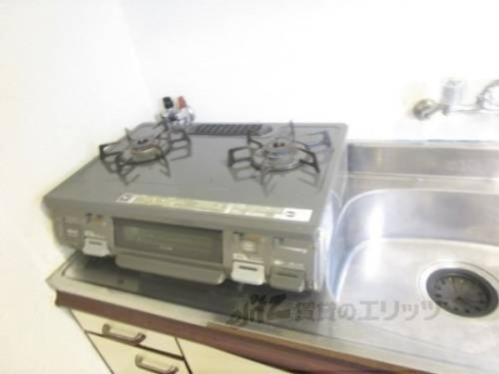 ネオハイム松尾301のキッチン