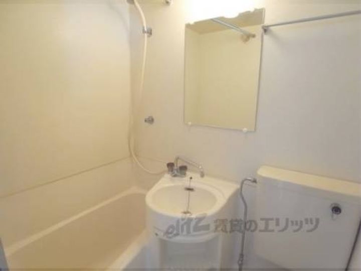 サン嵐山406の風呂