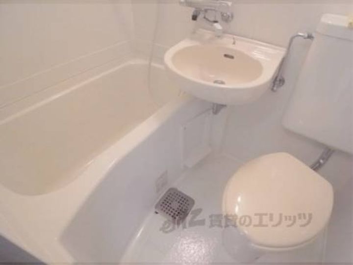 フェニックス樋口210の風呂