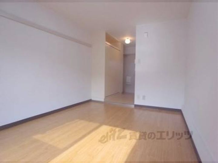 フェニックス樋口210の寝室