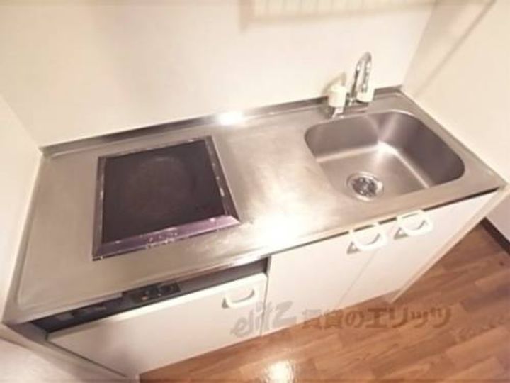 アルデール・B503のキッチン