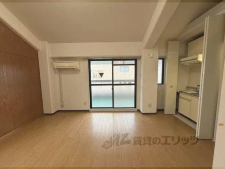 ダイヤモンドハウス西院S702の寝室