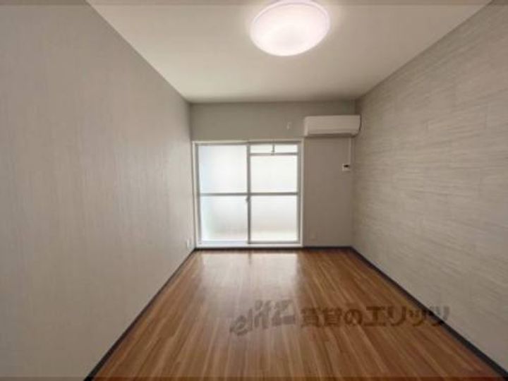 シェラール?702の寝室