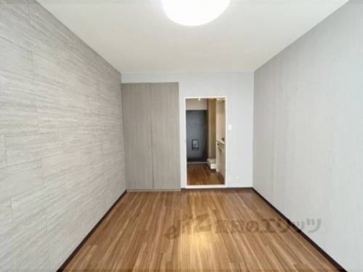 シェラール?702の寝室