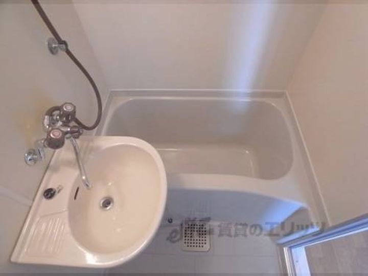 パルスピリア’91211の風呂