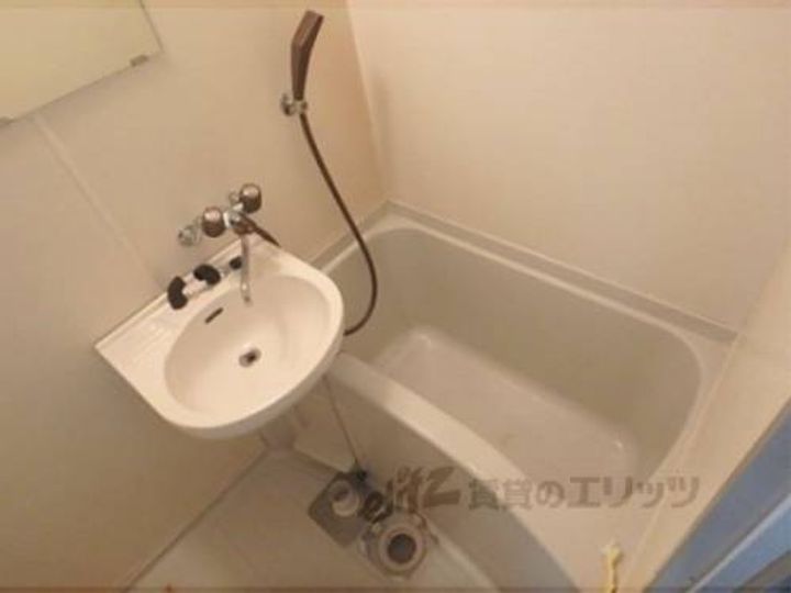 パルスピリア’91203の風呂