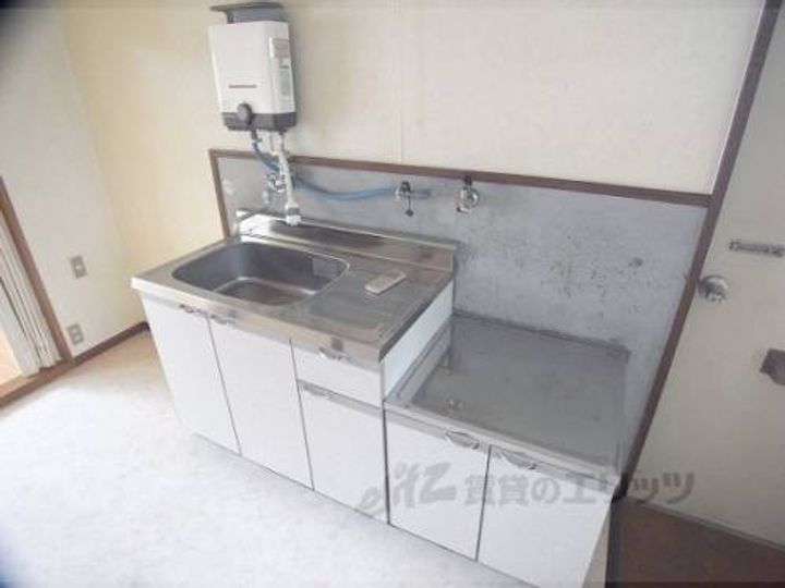 メゾンアカシ201のキッチン