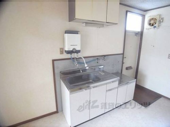 メゾンアカシ201のキッチン