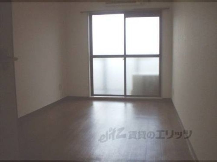 ラ・レジデンス・ペルシュワール306の寝室