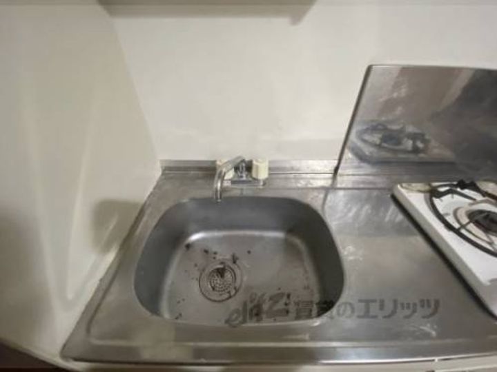 AFTER BASE 樫原201のキッチン