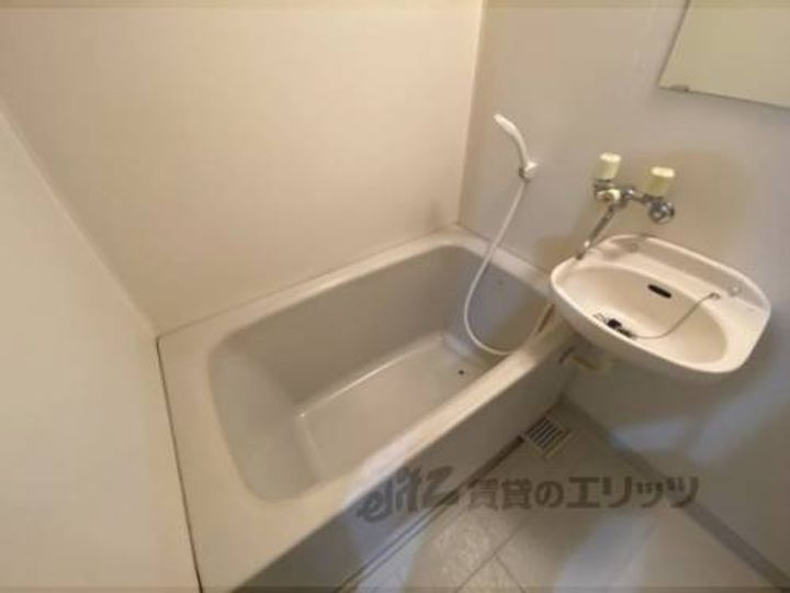 AFTER BASE 樫原201の風呂