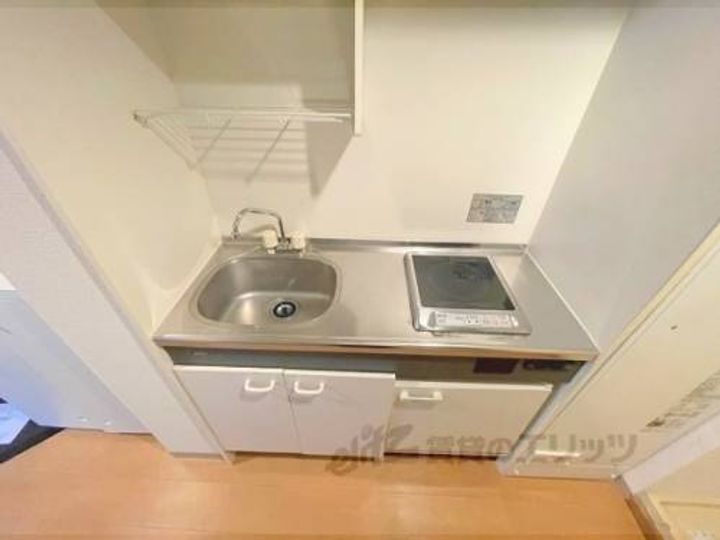 大晋メゾネ四条大宮1015のキッチン