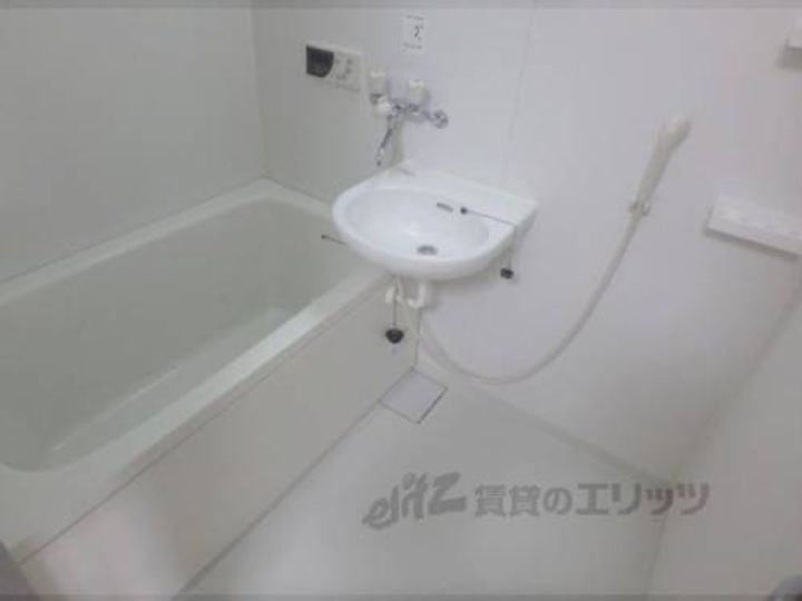 アネックス大久保401の風呂