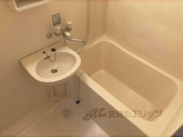 ウエストヒルズ206の風呂