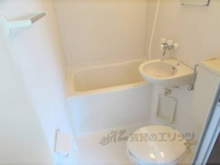 コーポ浄土寺203の風呂