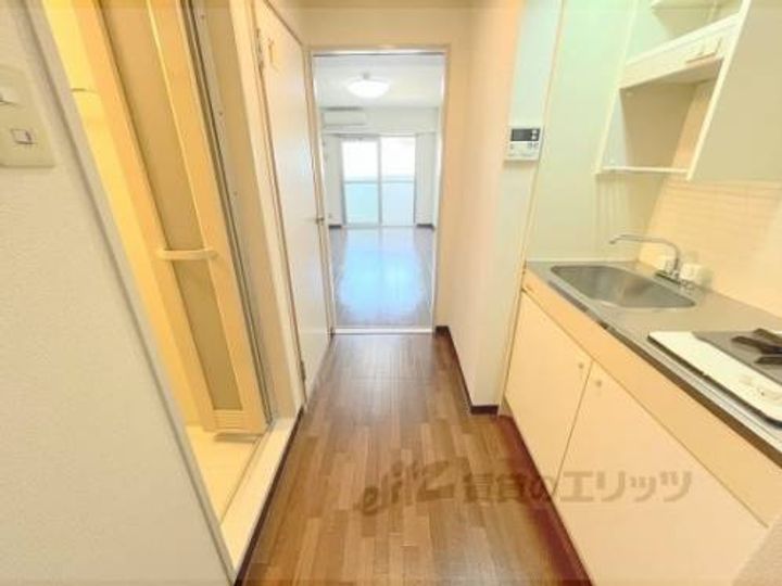 ラ・フロール小山407のキッチン