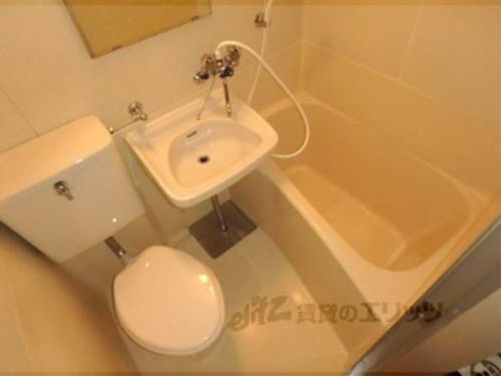 ジュネスドミール201の風呂