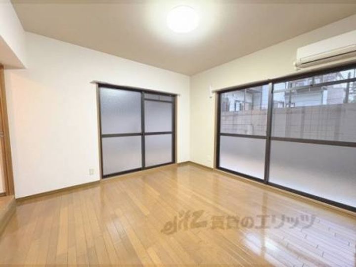 グランミュゼ北野106の寝室