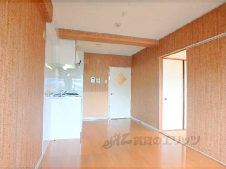 シャト?嵐望  208の寝室