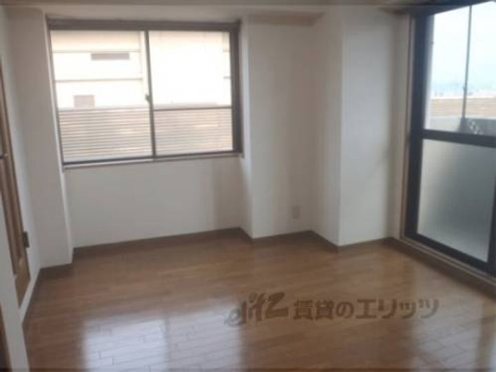 PALACE FIRST Q310の寝室