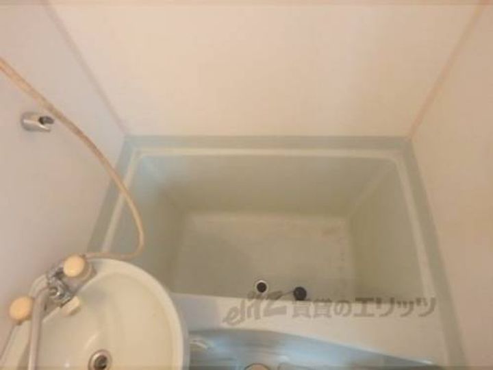 アントレー嵯峨野301の風呂