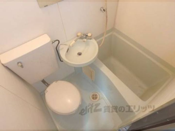 アントレー嵯峨野301の風呂