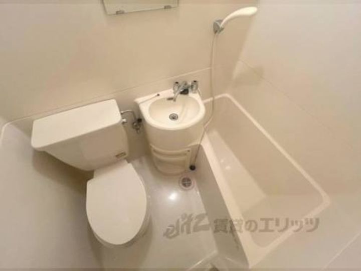 ヤングヴィレッジ嵯峨203の風呂