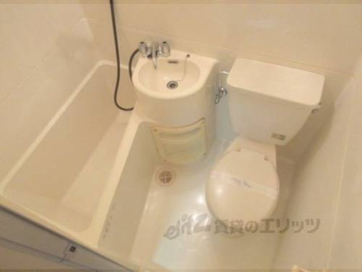 ヤングヴィレッジ嵯峨308の風呂