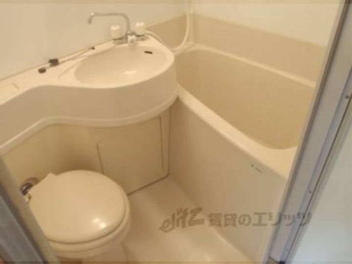 ハイツ山吹106の風呂