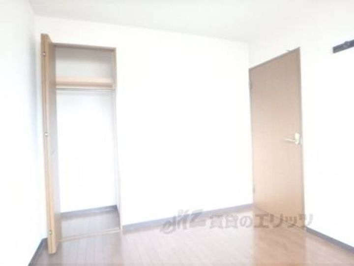 ミレニアム加納303の寝室