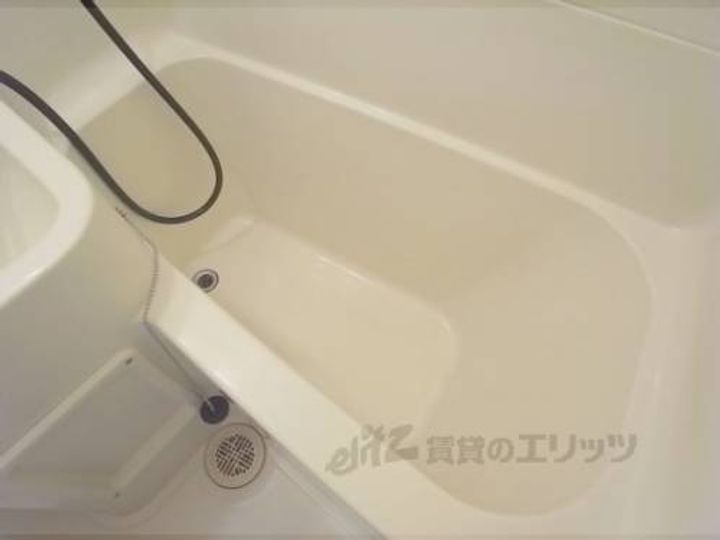 ドミ大田102の風呂