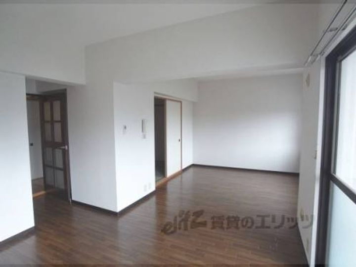 アーバニティー桂の玄関