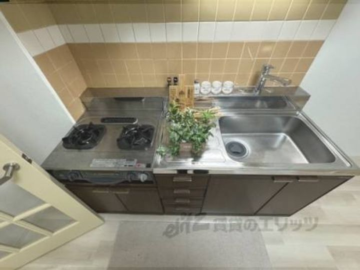 ハウスオブローゼ?103のキッチン