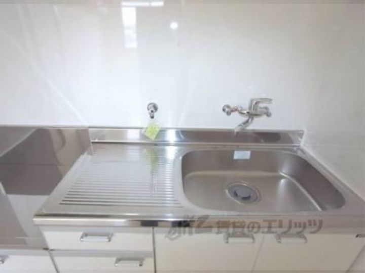 プルーリオン勧修寺508のキッチン