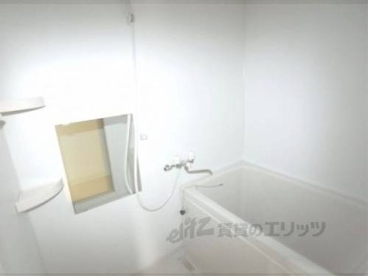 プルーリオン勧修寺508の風呂