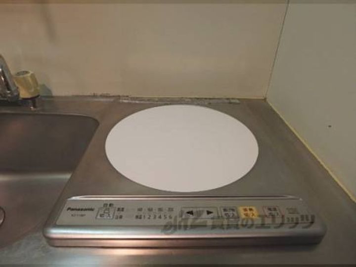 WOOD WORD布屋町305のキッチン