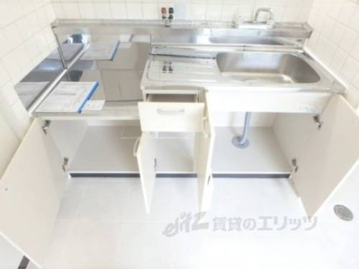 サントピア太秦102のキッチン