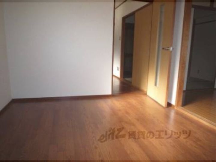 シャトル松尾603の寝室