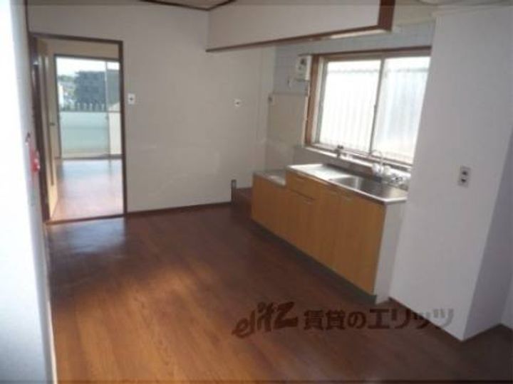 シャトル松尾603のキッチン